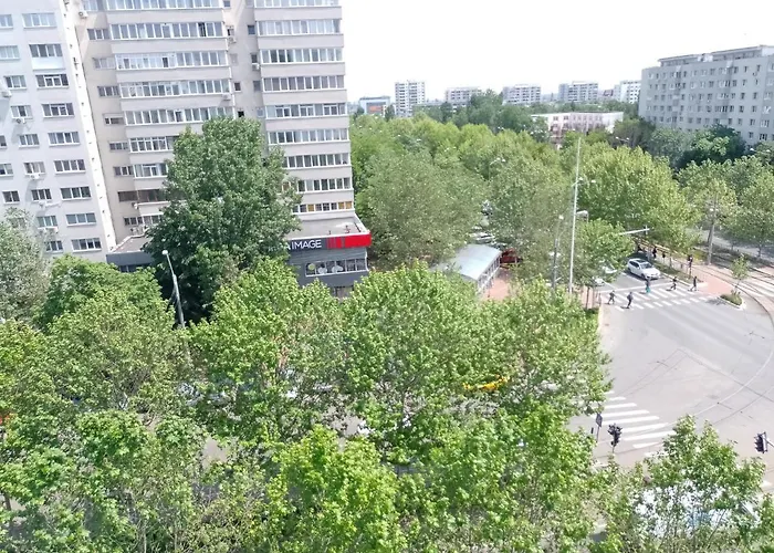 Metrou 1 Decembrie 1918 *